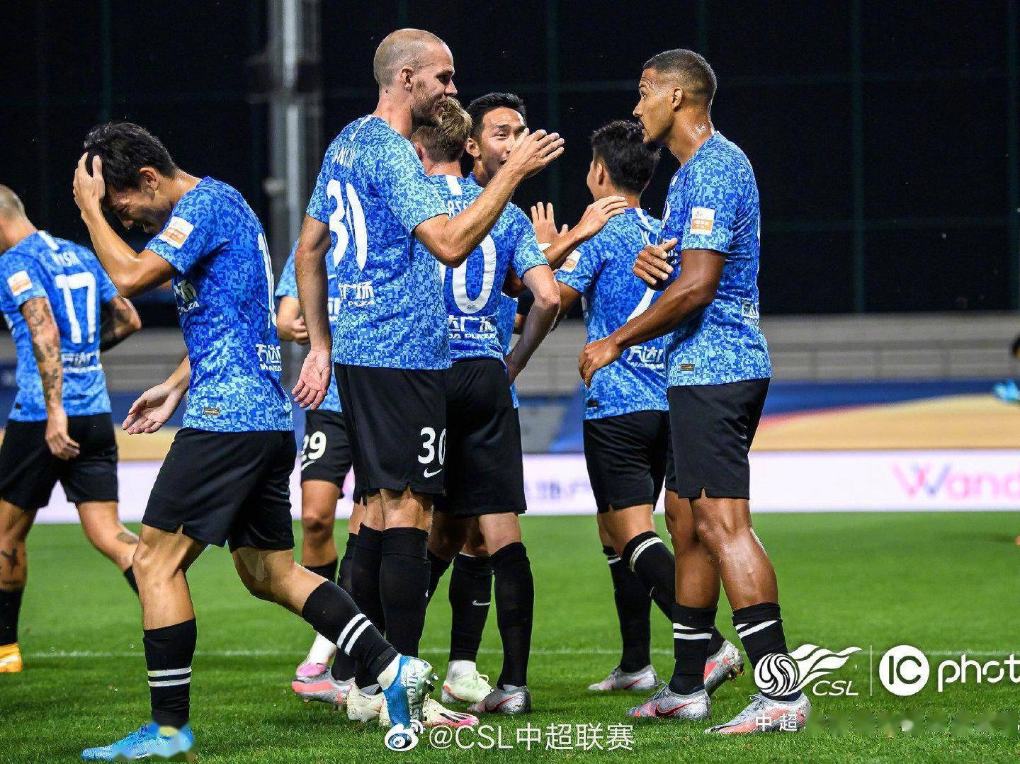 米兰体育下载-今晚休斯敦火箭备战中超;扳平良机细节曝光;气氛紧张;更衣室氛围转暖(狙击枪最远射程10000米)